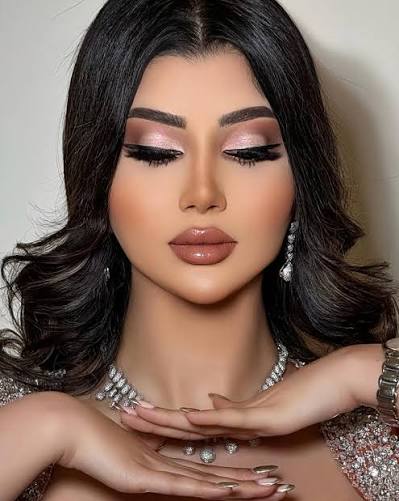 مكياج احترافي